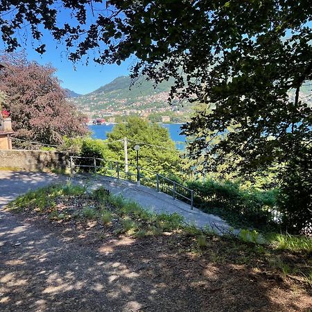 L Como Lake 아파트 외부 사진