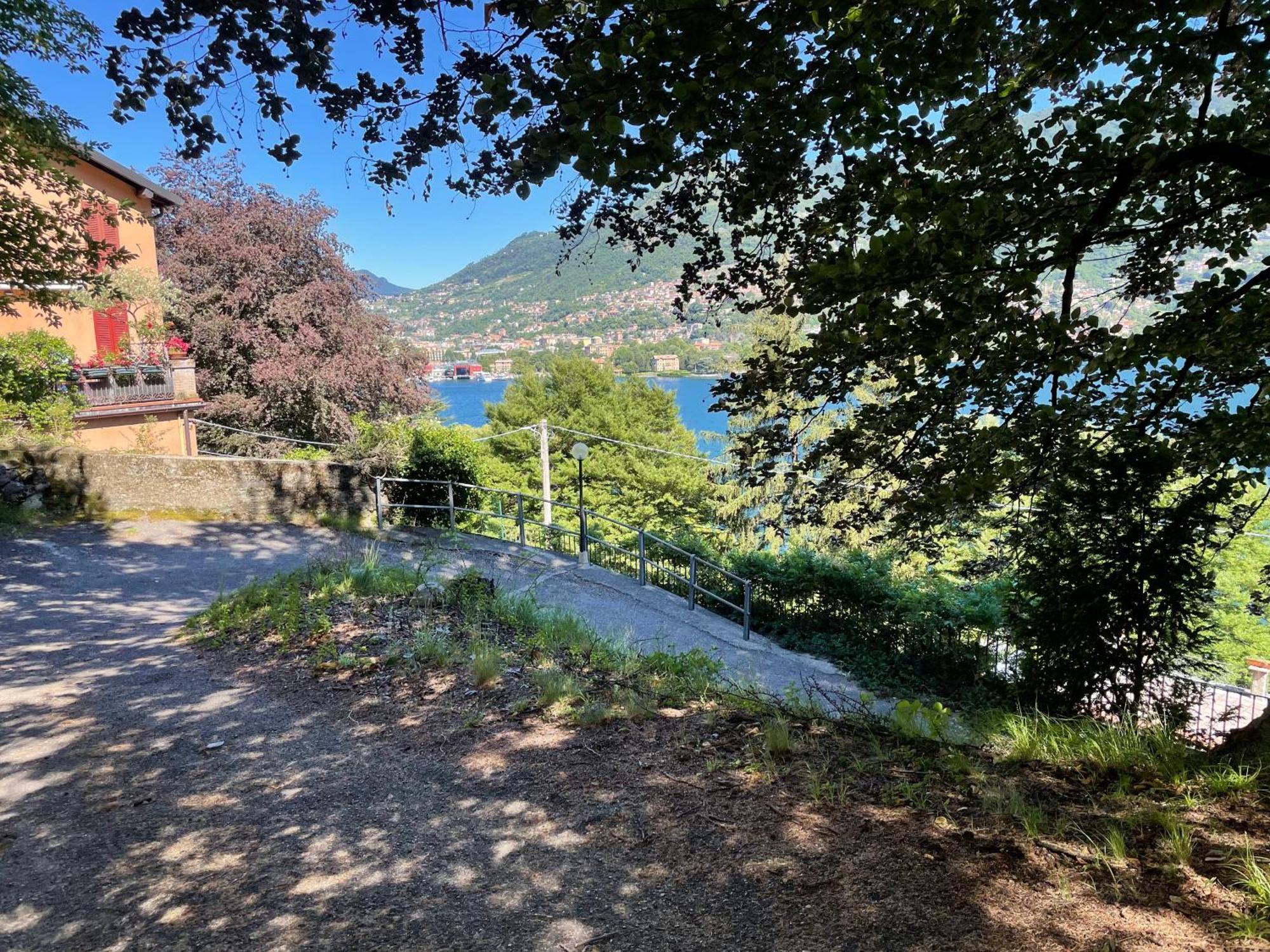 L Como Lake 아파트 외부 사진